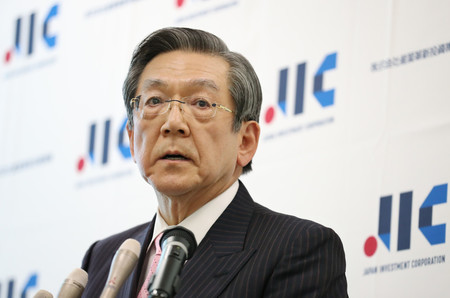 産業革新投資機構(JIC)の社長に就任し、記者会見する横尾敬介氏=2019年12月10日、東京都千代田区