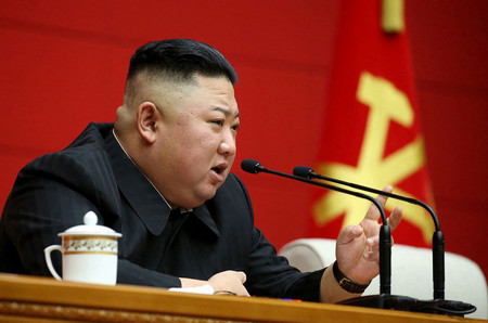 北朝鮮の金正恩朝鮮労働党総書記=4日、平壌(朝鮮中央通信が5日配信)(AFP時事)