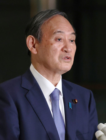 菅義偉首相=4月30日、首相官邸