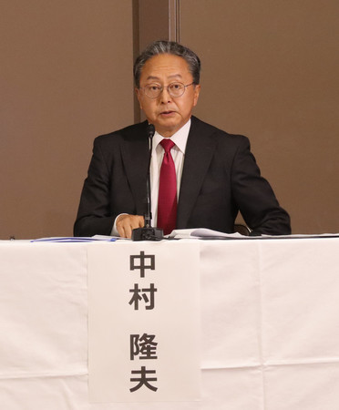 東芝の昨年の定時株主総会の調査結果について、オンラインで記者会見した中村隆夫弁護士=10日午後(同社提供)