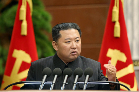 北朝鮮の金正恩総書記=2日、平壌(AFP時事)