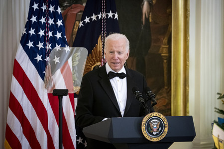バイデン米大統領=5日、ホワイトハウス(EPA時事)
