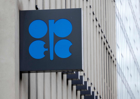 石油輸出国機構(OPEC)のロゴマーク=10月4日、オーストリア・ウィーンのOPEC本部(AFP時事)
