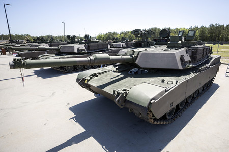 米軍の主力戦車「エイブラムス」=2022年4月、南部ジョージア州(EPA時事)
