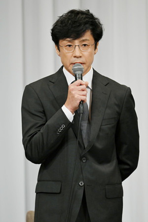性加害問題で記者会見するジャニーズ事務所の東山紀之氏=7日午後、東京都千代田区