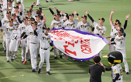 阪神が１８年ぶり優勝＝プロ野球セ・リーグ | 時事通信ニュース