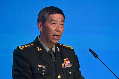 中国の李尚福国務委員兼国防相=8月15日、モスクワ郊外(AFP時事)