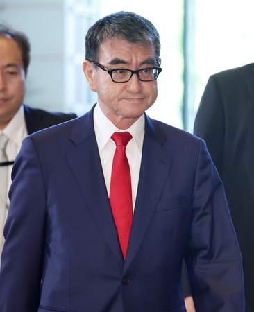 首相官邸に入る河野太郎デジタル相=13日、東京・永田町