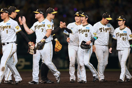 阪神、オリックスが勝つ＝ＣＳファイナルステージ開幕―プロ野球 | 時事 