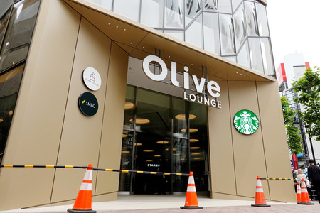 三井住友銀行が２７日にオープンする新型店舗「Ｏｌｉｖｅ　ＬＯＵＮＧＥ（オリーブラウンジ）渋谷店」＝２３日、東京都渋谷区