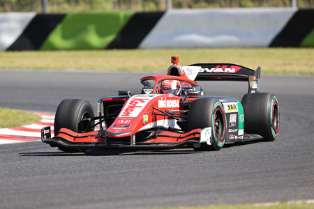 自動車の全日本スーパーフォーミュラ選手権第２戦決勝で走行する野田樹潤＝５月１９日、大分・オートポリス