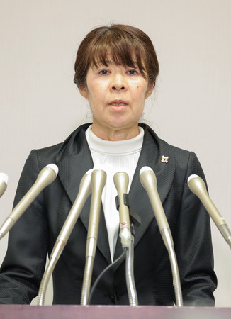 就任の記者会見をする畝本直美検事総長＝９日午後、東京都千代田区