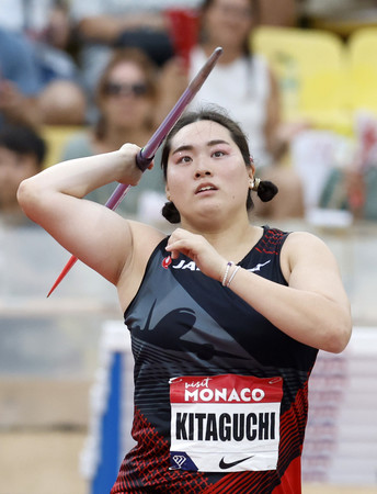 ダイヤモンドリーグの女子やり投げで優勝した北口榛花＝１２日、モナコ（ＥＰＡ時事）