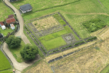 「飛鳥・藤原の宮都」の構成遺産である飛鳥宮跡＝２０２２年９月、奈良県明日香村