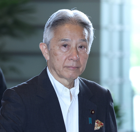 盛山正仁文部科学相＝８月２７日、首相官邸