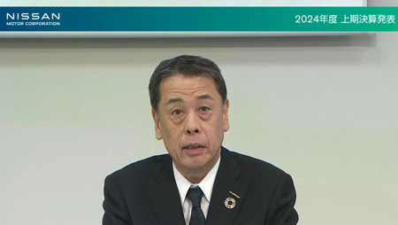 オンライン形式での記者会見で発言する日産自動車の内田誠社長＝７日午後