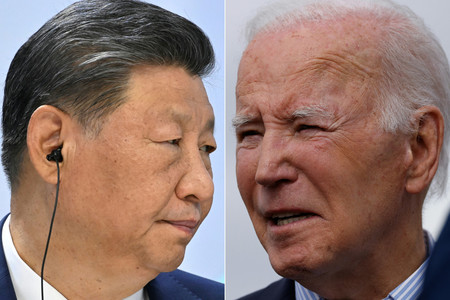 中国の習近平国家主席（左）とバイデン米大統領（ＡＦＰ時事）