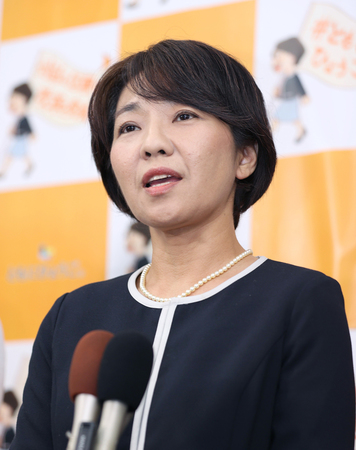 兵庫県知事選で敗れた稲村和美氏