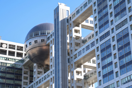 フジテレビ本社＝東京都港区