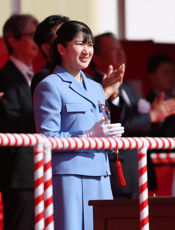 北極域研究船の命名・進水式に出席された天皇、皇后両陛下の長女愛子さま=19日午後、横浜市磯子区