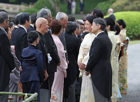 天皇皇后両陛下をお迎えして 昭和41年愛媛県緑化推進委員