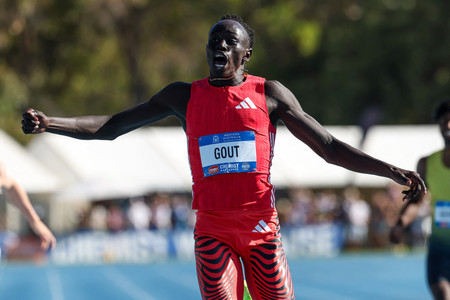 陸上の豪州選手権男子200メートル決勝で優勝したガウト・ガウト=13日、オーストラリア・パース(AFP時事)