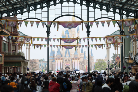 東京ディズニーランド=千葉県浦安市