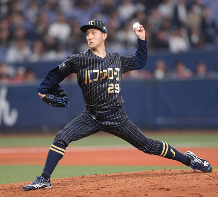 ロッテに完封勝利したオリックスの田嶋=30日、京セラドーム
