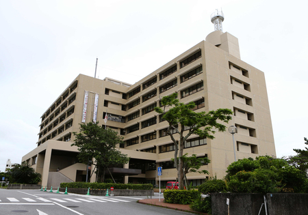 那覇地検が入る合同庁舎=那覇市