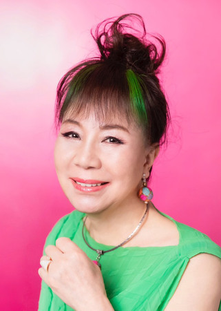 鈴木美智子さん(吉本興業提供)