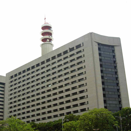 警視庁本部=東京都千代田区