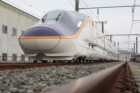 山形新幹線「E8系」車両(資料写真)