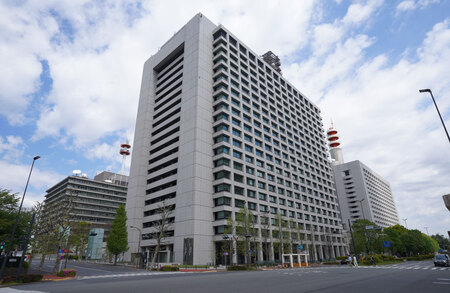 警察庁、国家公安委員会などが入る中央合同庁舎第2号館=東京都千代田区