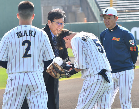 栗山前監督「連覇します」＝侍ジャパンを激励 | 時事通信ニュース