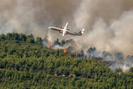 欧州南部で山火事広がる ツール・ド・フランス、無観客開催へ | 時事