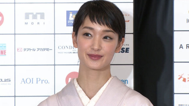 剛力彩芽 和服姿で独立後初登場 時事通信ニュース