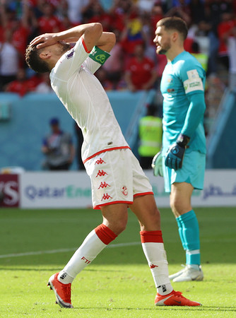 顔を覆うムサクニ ｗ杯サッカー 時事通信ニュース