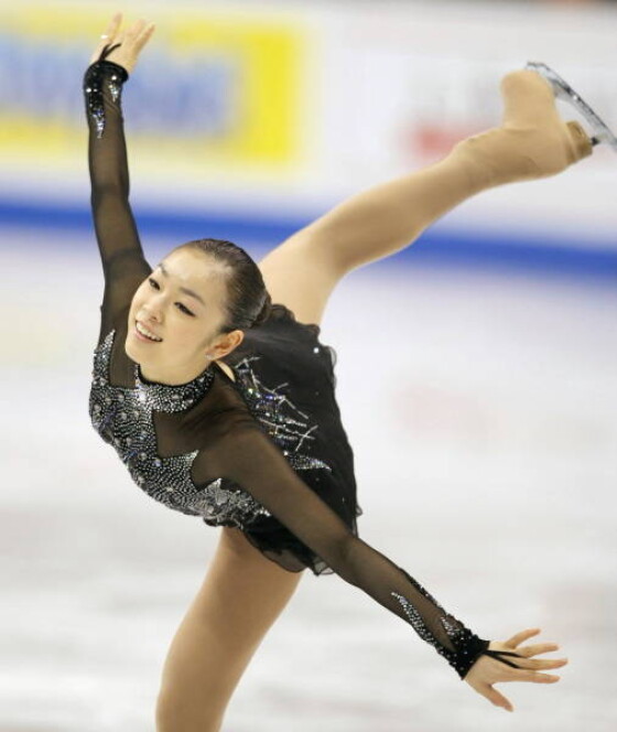 キム・ヨナ〈2枚組〉 キム・ヨナ〈2枚組〉 キム・ヨナ 韓国版2枚組DVD フィギュアスケート