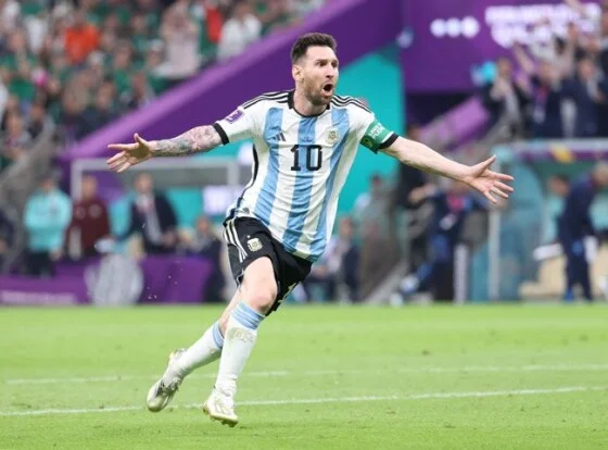 リオネル・メッシ 🎮️メッシの新たなEPカード 『稀代の天才』 カードデザインはコパ