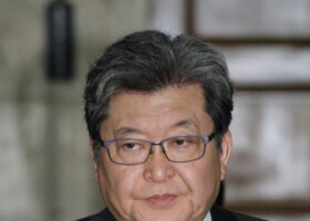 萩生田光一　自民党政調会長