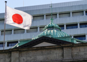 日銀本店＝東京都中央区（ＥＰＡ時事）