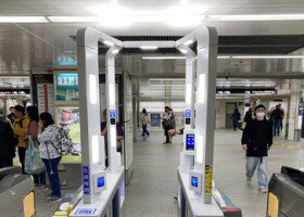 大阪メトロが設置した顔認証改札機（Ｏｓａｋａ　Ｍｅｔｒｏ提供）