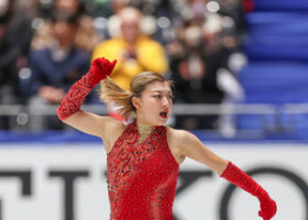 女子ショートプログラム（ＳＰ）で演技する坂本花織＝８日、東京・国立代々木競技場