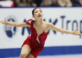 女子フリーで演技する千葉百音＝９日、東京・国立代々木競技場