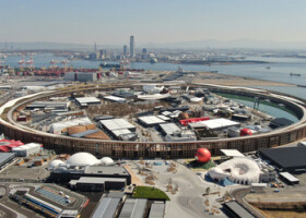 開幕を控える大阪・関西万博の会場＝３月１０日、大阪市此花区（小型無人機で撮影）