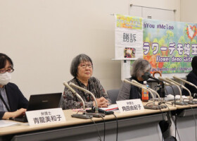 元記者の女性への性暴力を巡る訴訟の判決後、記者会見する弁護団＝２４日午後、東京都千代田区