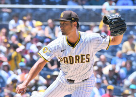 メッツ戦に先発し、今季初勝利を挙げたパドレスのダルビッシュ。日米通算２０４勝目をマークした＝３０日、サンディエゴ