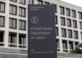 米労働省＝ワシントン（ＥＰＡ時事）