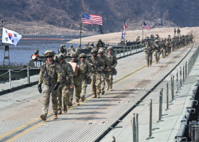 ２０２５年３月に実施された米韓合同軍事演習＝韓国・京畿道（ＡＦＰ時事）