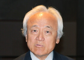 福岡県議会の蔵内勇夫議長＝５日、福岡市